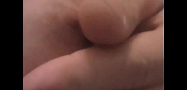 trendsSensational maid Tanya adores blowjobs